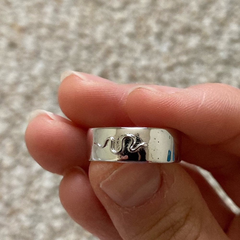 Vanessa Mooney silver stackable layering snake band ring